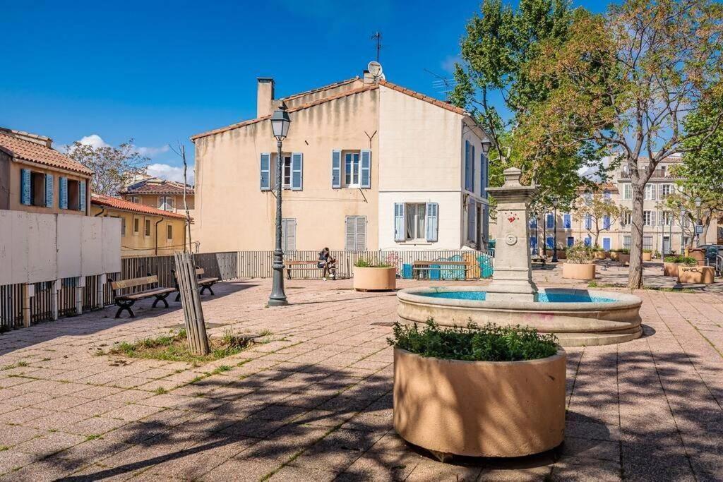 Appartement 5*, Climatisé, avec Terrasse au quartier Le Panier Marseille Extérieur photo